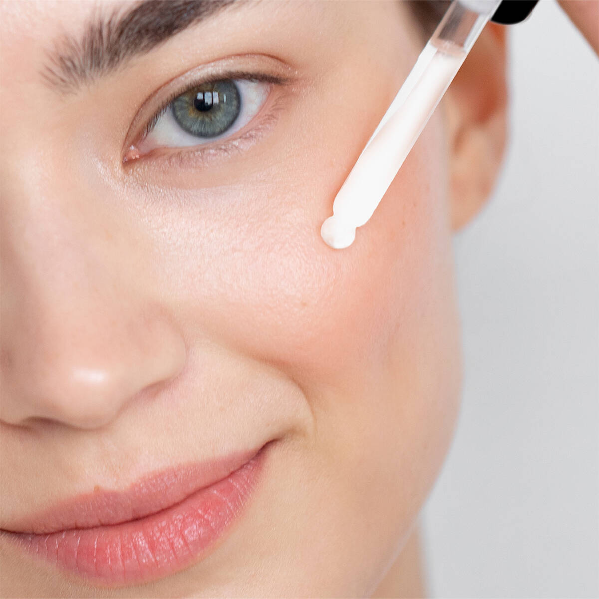 OSL Omega Skin Lab Spf50 Nemlendirici Güneş Koruyucu Serum - Hydra Shine Sun Serum Spf50 30ml - 7